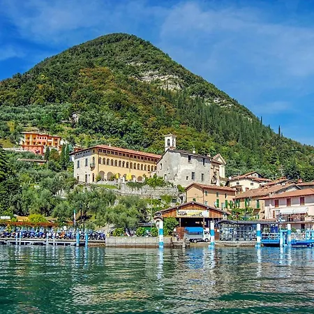 Amazing In Pilzone-iseo With View Pilzone