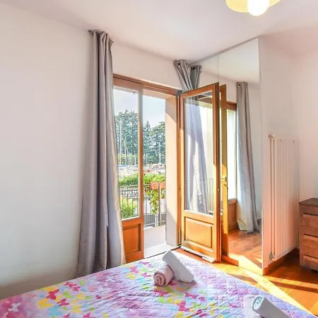 Amazing In Pilzone-iseo With View Дом отдыха *