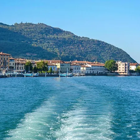 Amazing In Pilzone-iseo With View Дом отдыха Pilzone